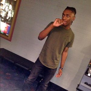 Meet your Posher, Aaron